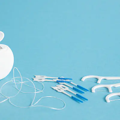 Dental floss primary image